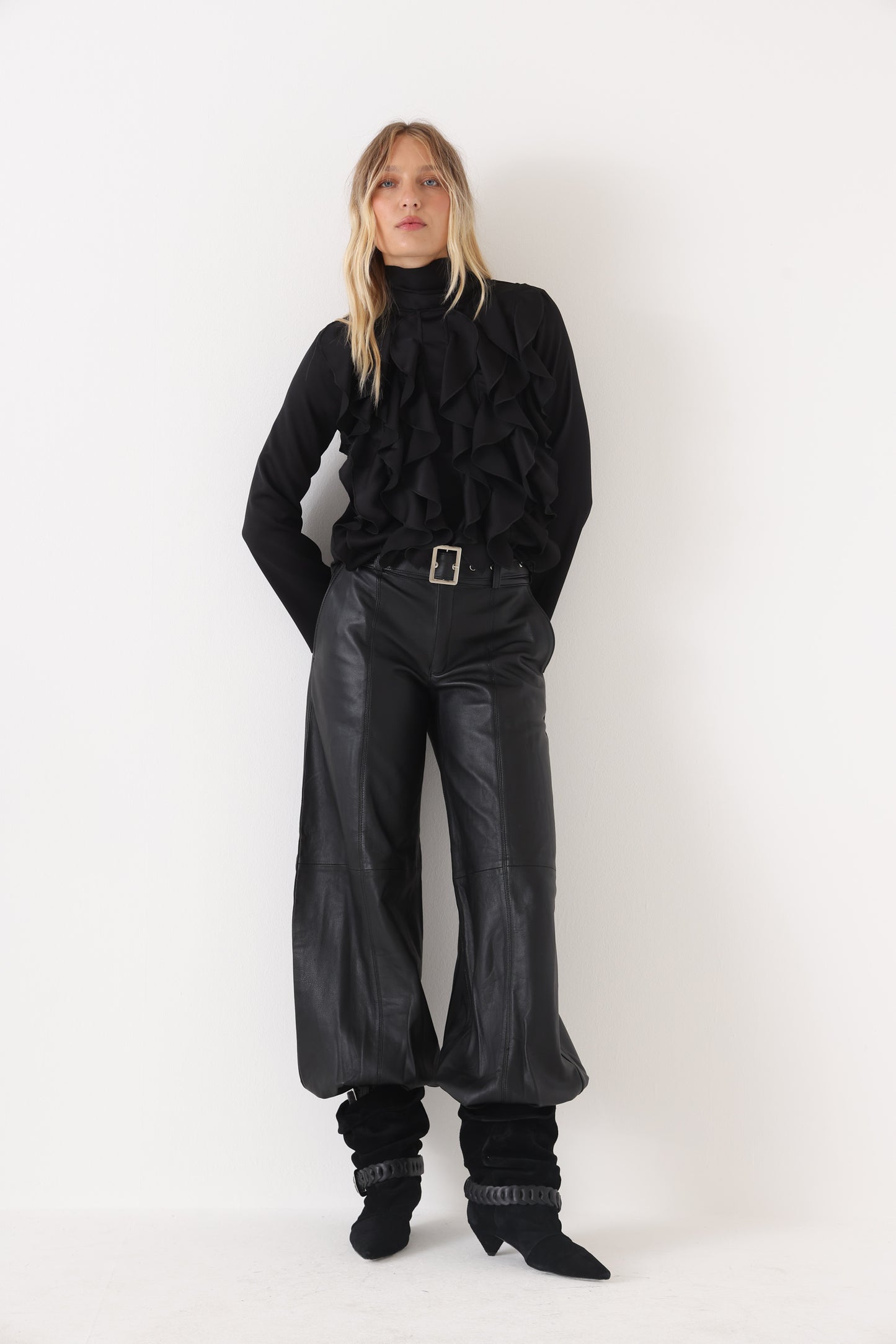 Blusa Cruz Negro