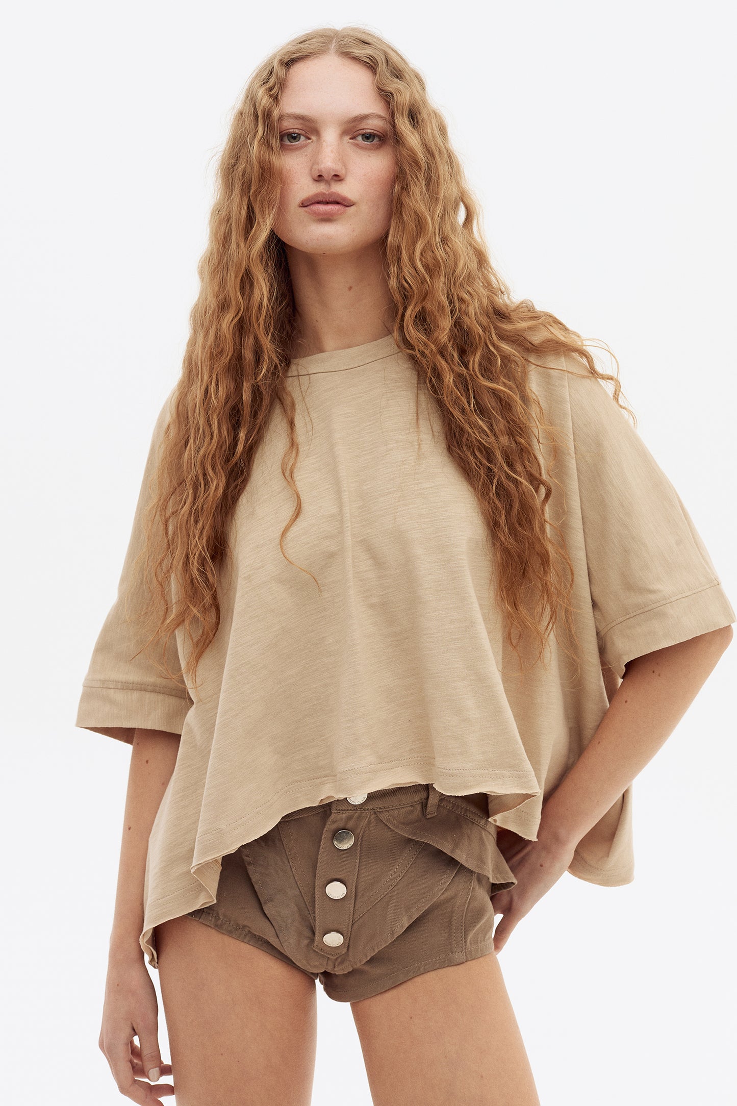 Remera Honeysu Camel