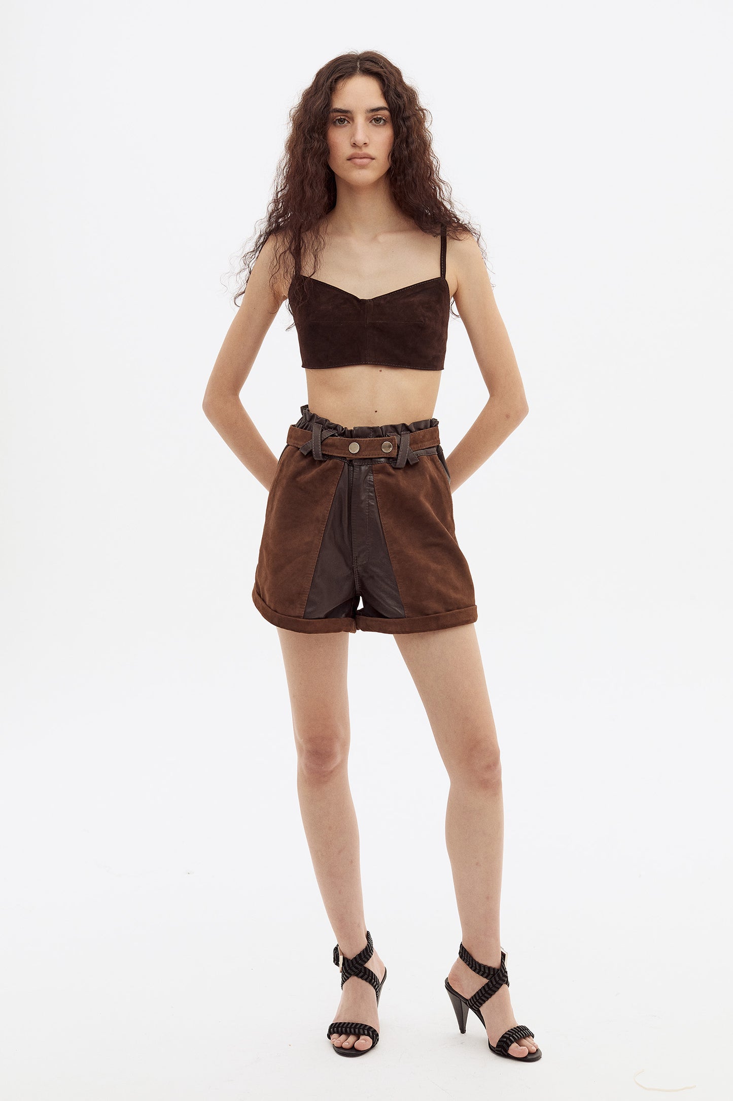 Short Amarilis Chocolate (PRE ORDER)