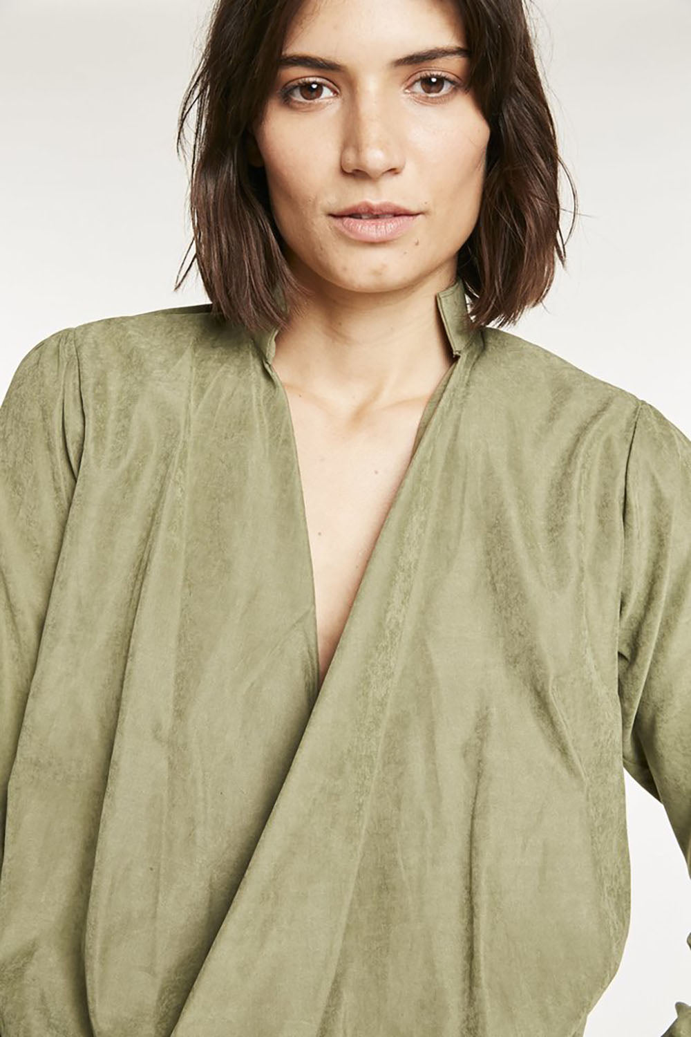 Blusa Albania
