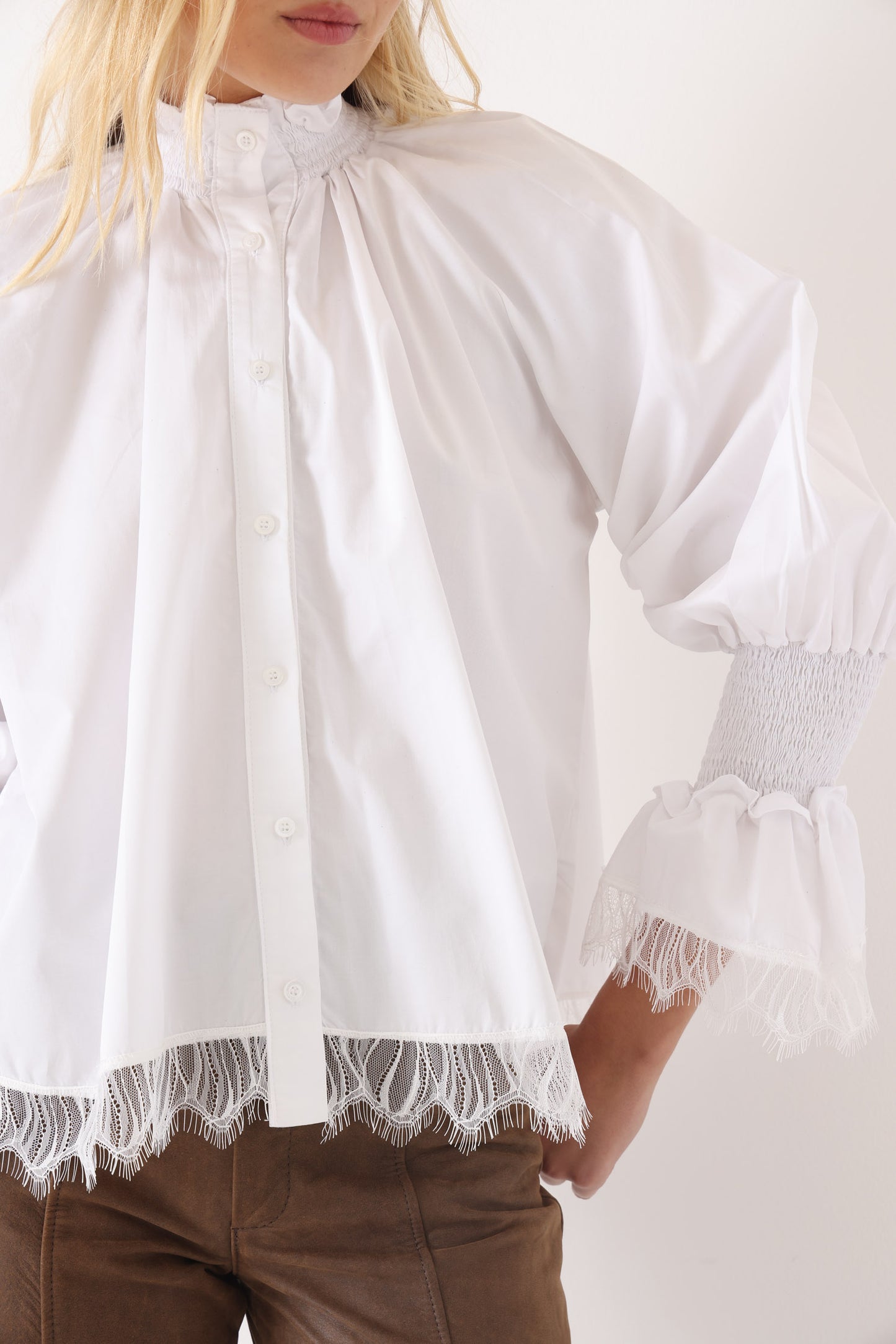 Blusa Obi Blanca