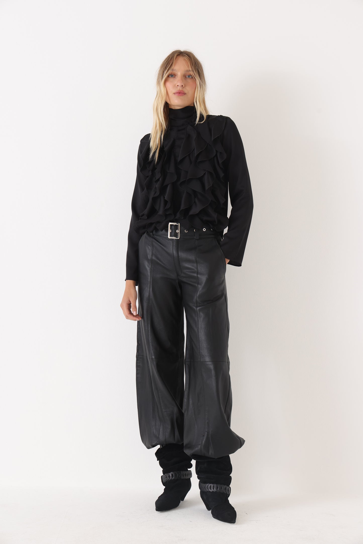 Blusa Cruz Negro