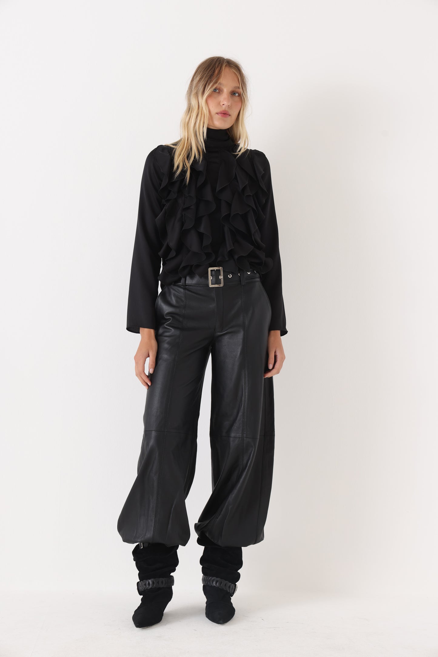 Blusa Cruz Negro