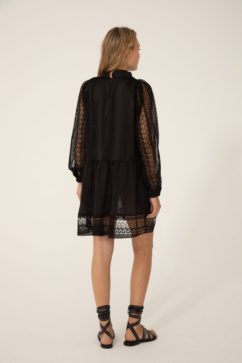 Vestido Demetria