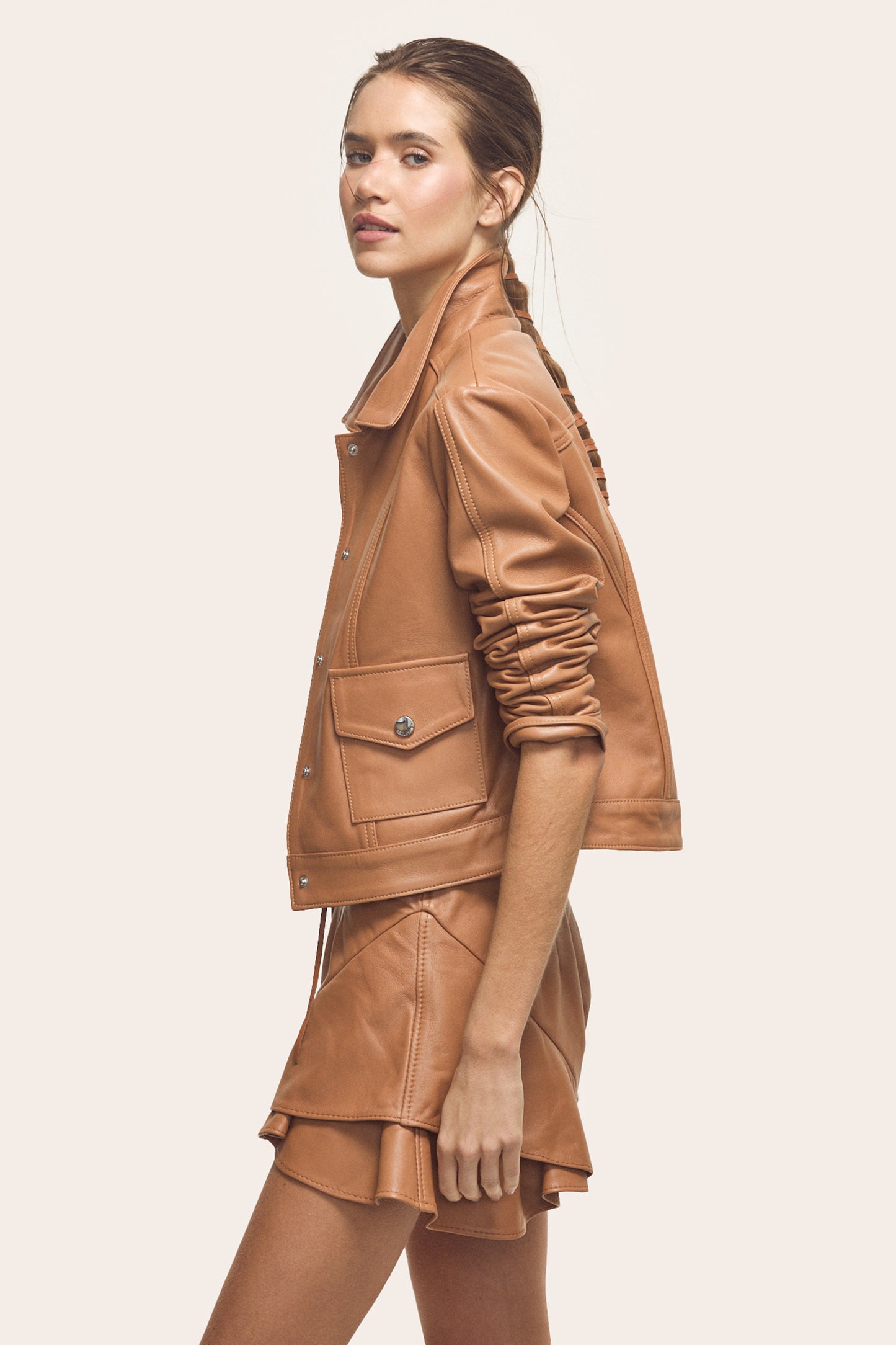 Campera Cyrus Camel (PRE ORDER)