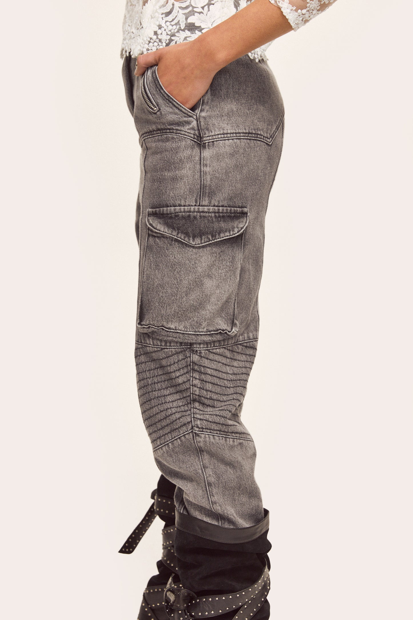Pantalón Tasya Gris