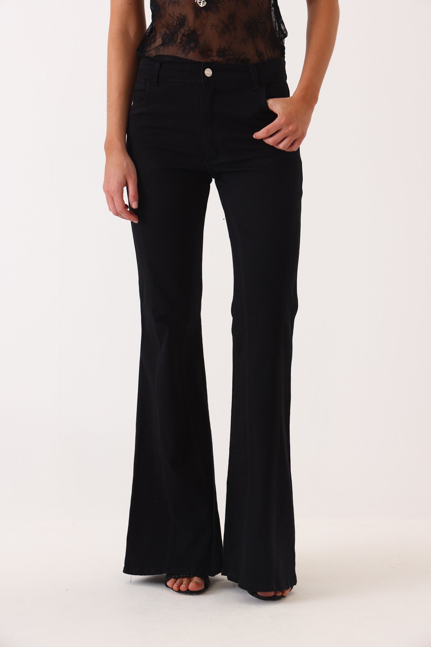 Jean Jaina Black