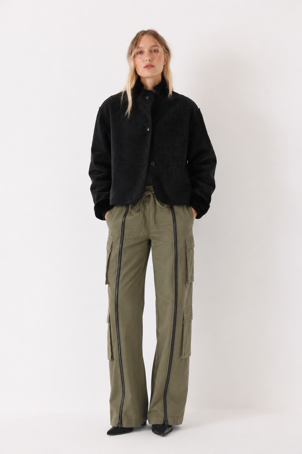 Cargo Zips Army
