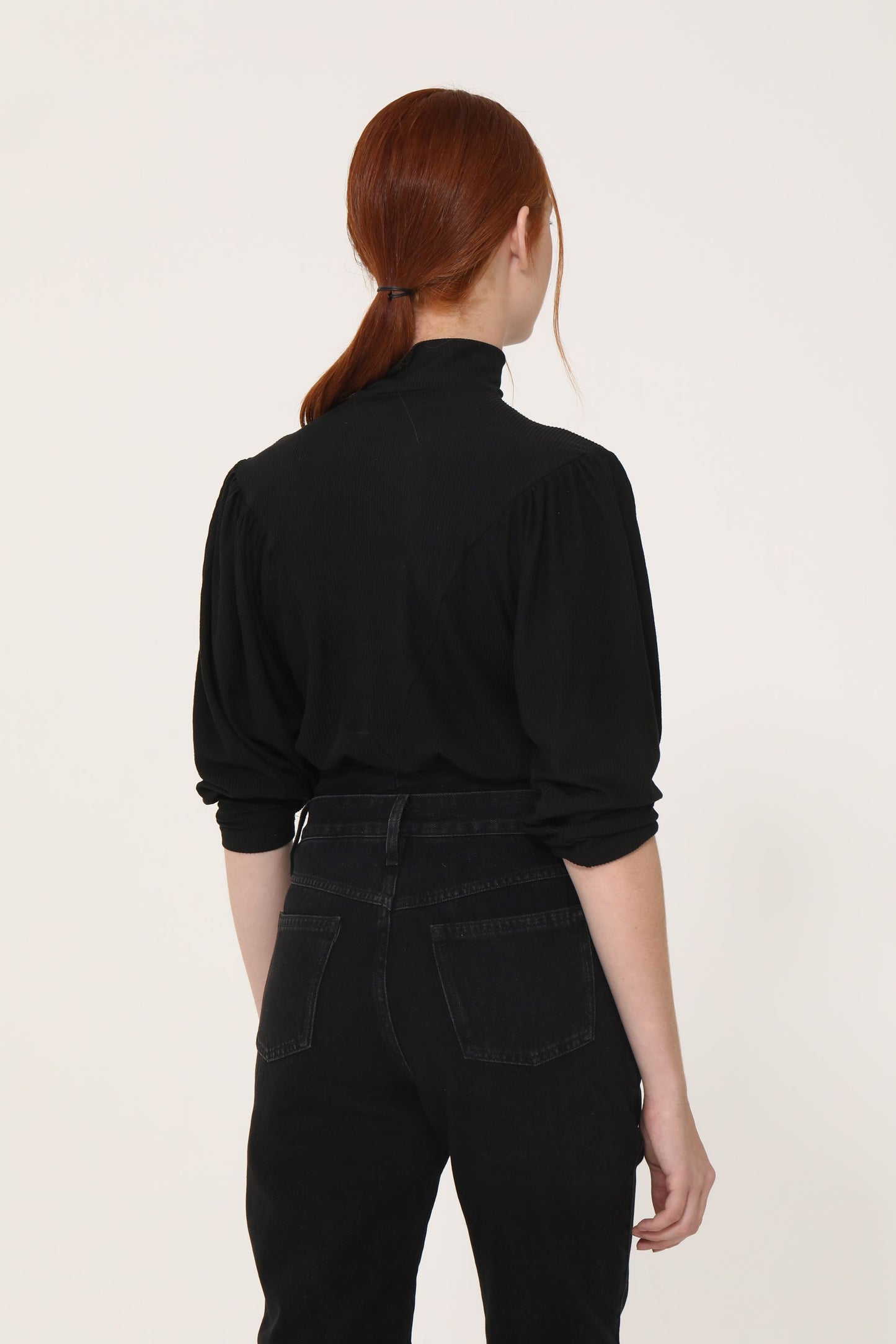 Remera Dania negro